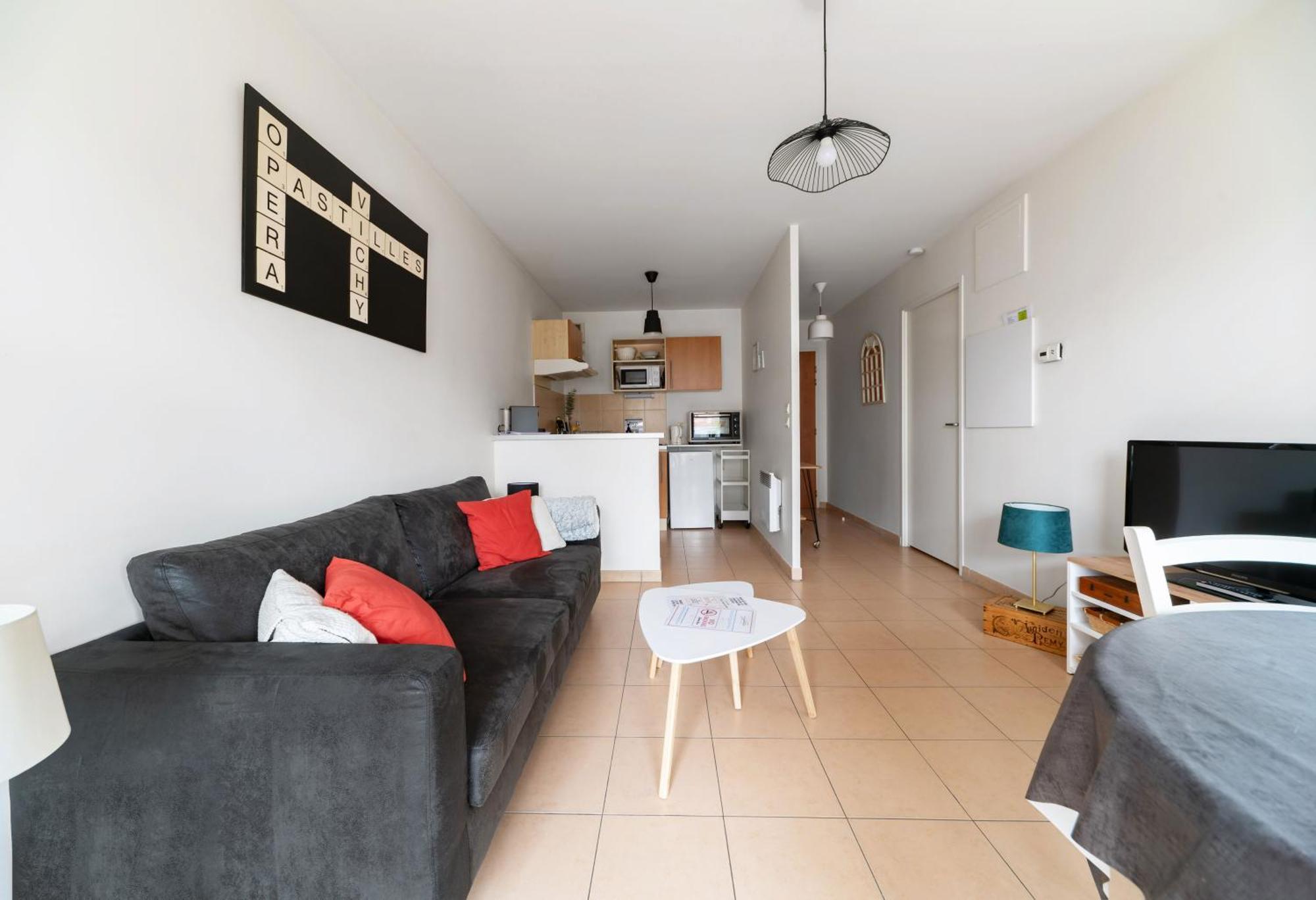 L'Eugenie - Appartement Design & Confort En Centre-Ville 维琪 外观 照片